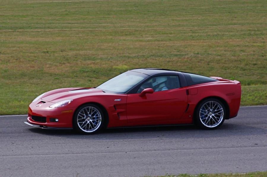  Chevrolet Covette ZR1 on Track 2009 года  (фото 56 из 65)